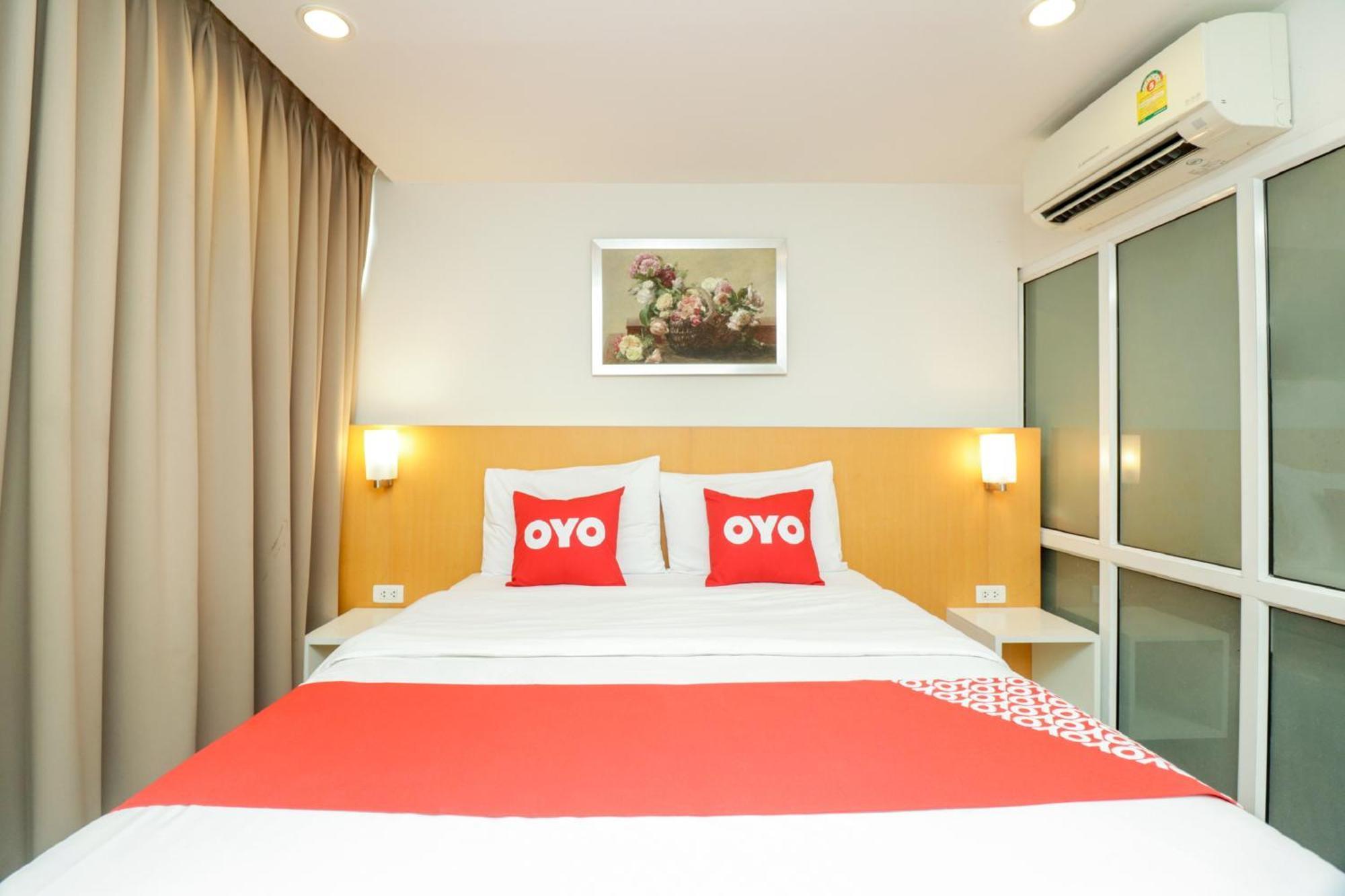 Oyo 225 Premier Place Bangkok Esterno foto